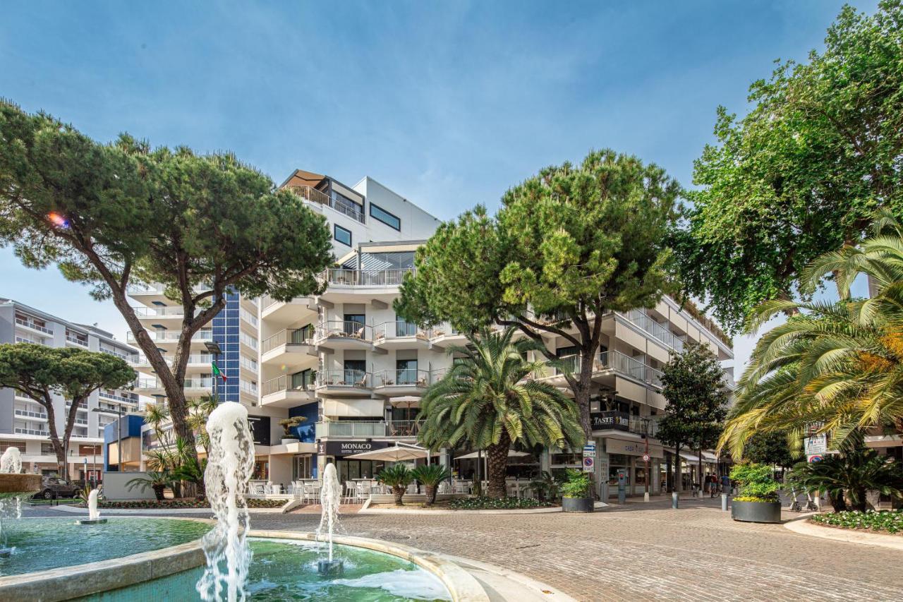 Monaco Suites Hotel Lignano Sabbiadoro Luaran gambar