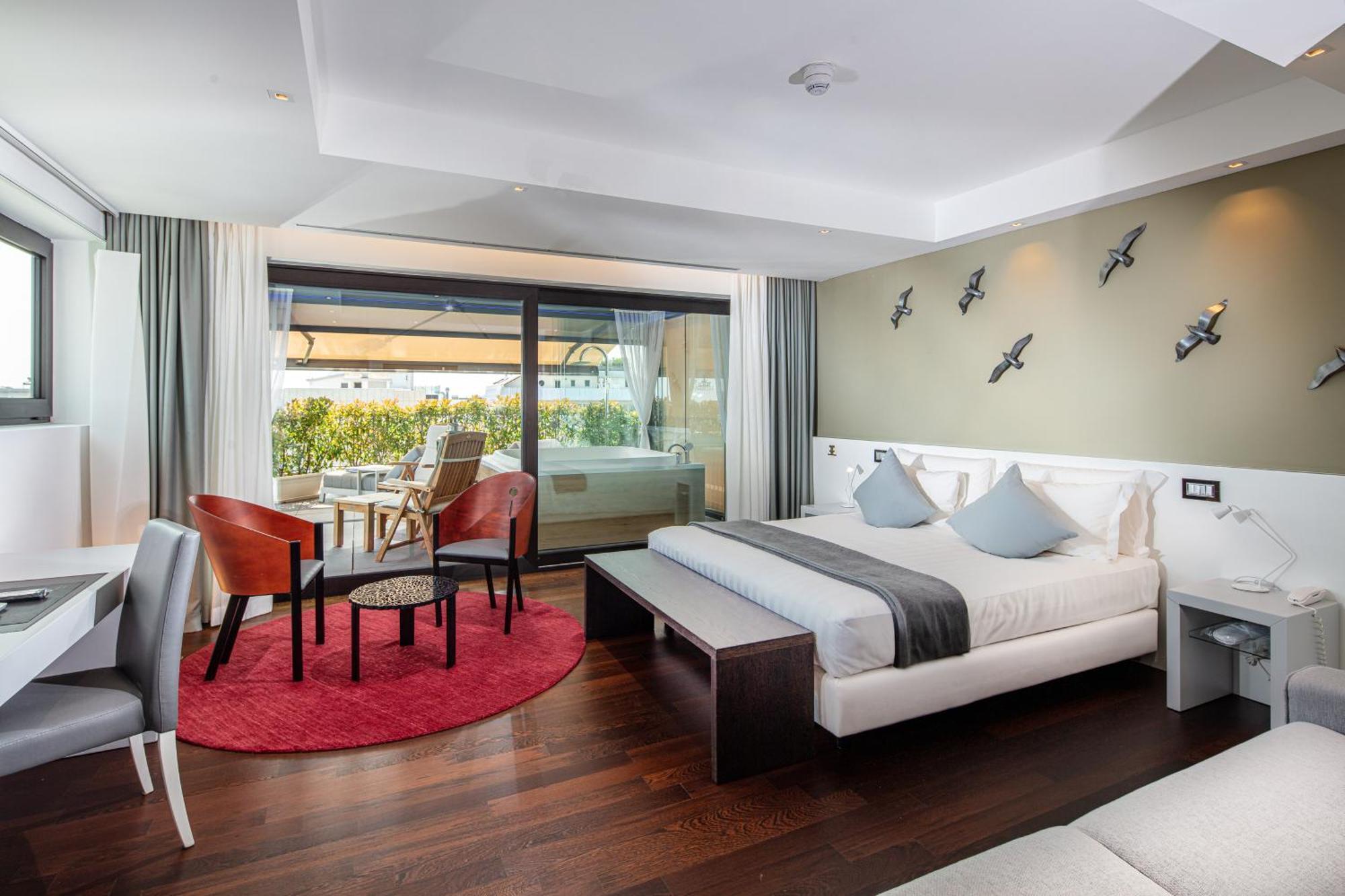 Monaco Suites Hotel Lignano Sabbiadoro Luaran gambar